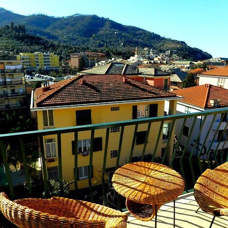 A Casa Di Cecilia!! Διαμέρισμα Λεβάντο Εξωτερικό φωτογραφία